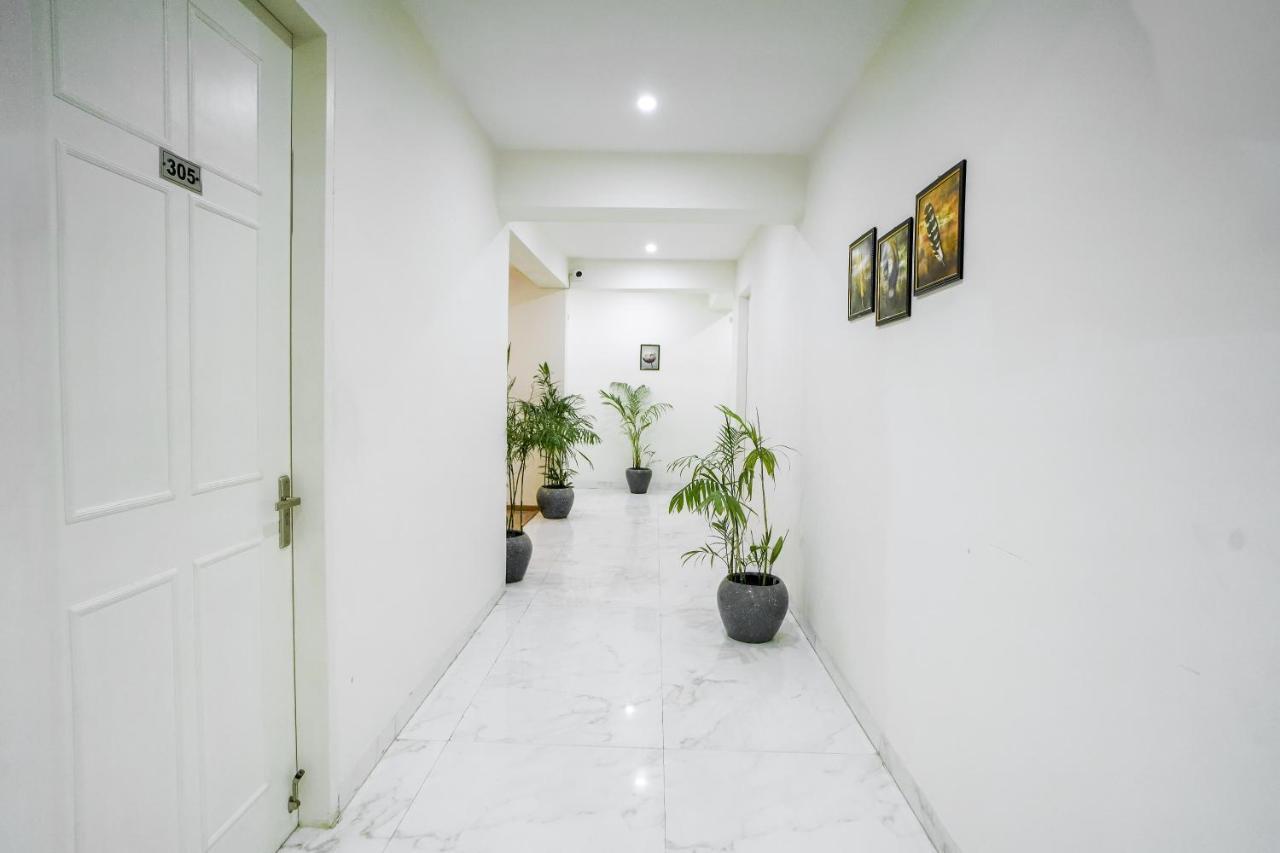 Saltstayz Sector 52 - Ardee City Mall Gurgaon Exteriör bild