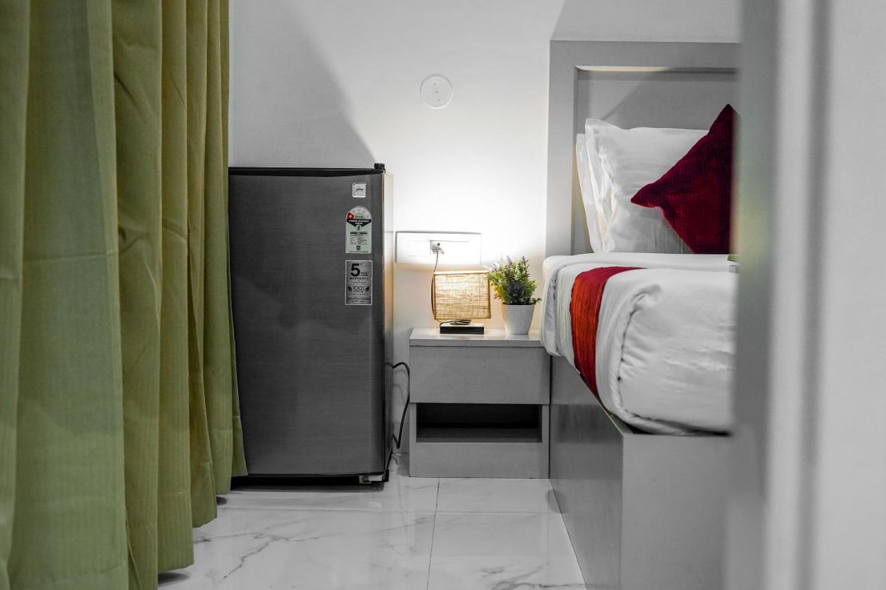 Saltstayz Sector 52 - Ardee City Mall Gurgaon Exteriör bild
