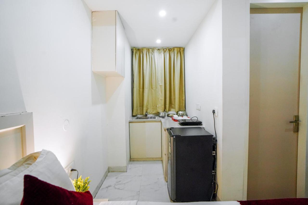 Saltstayz Sector 52 - Ardee City Mall Gurgaon Exteriör bild